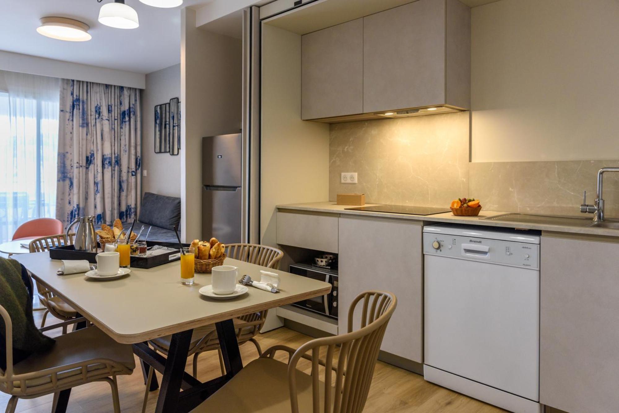 Residence De Tourisme Ajaccio Amiraute Экстерьер фото